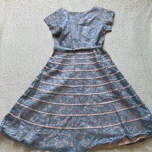 1950s Vintage Fit and Flare Lace Dress